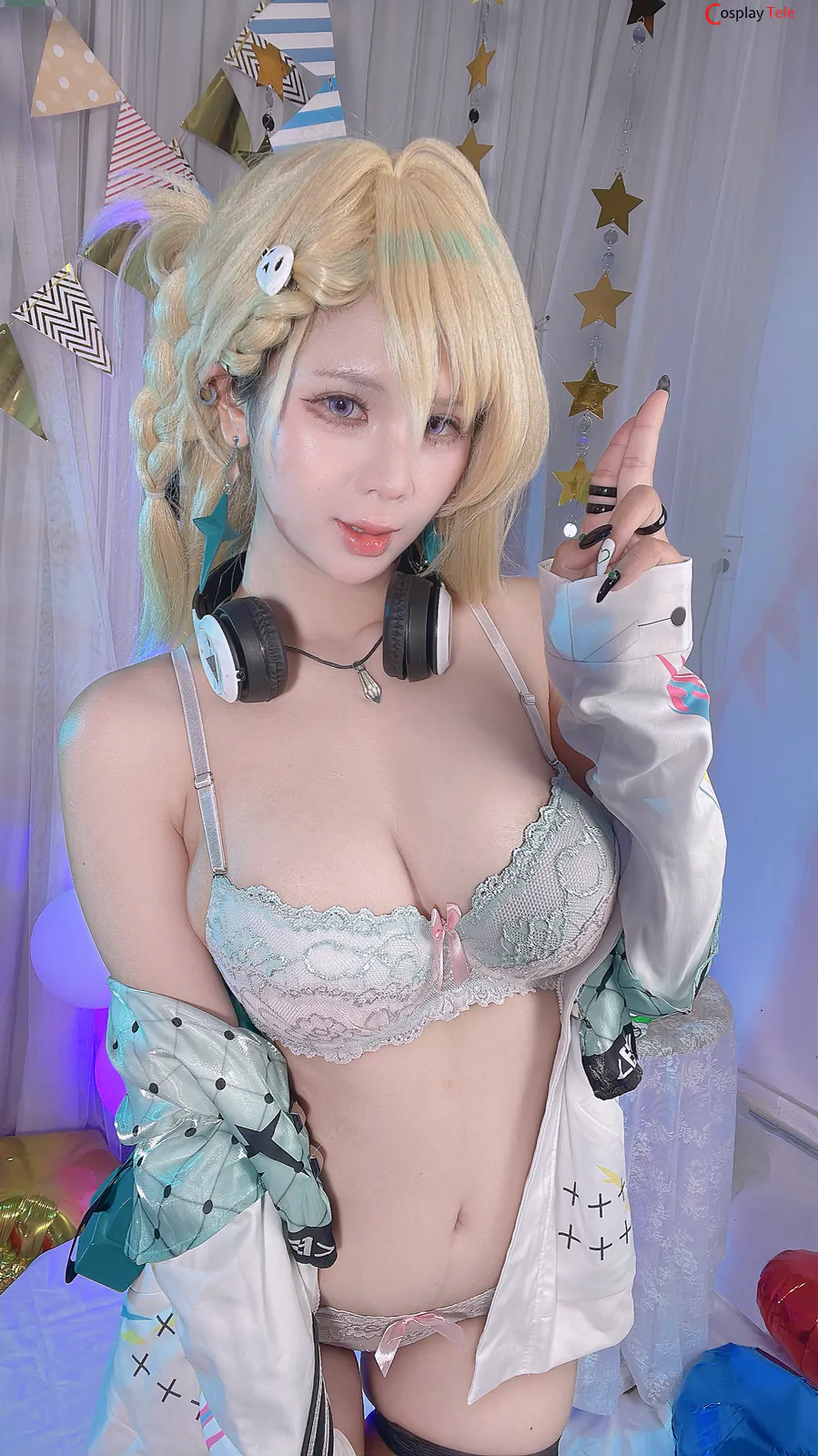 Pyoncos cosplay Lynae 70
