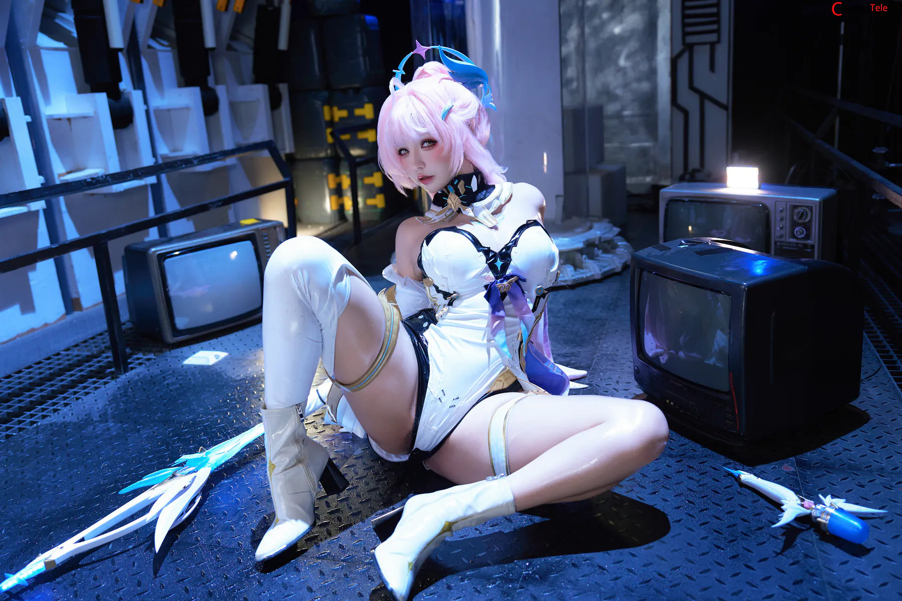 AxunkaOri cosplay Aemeath 110