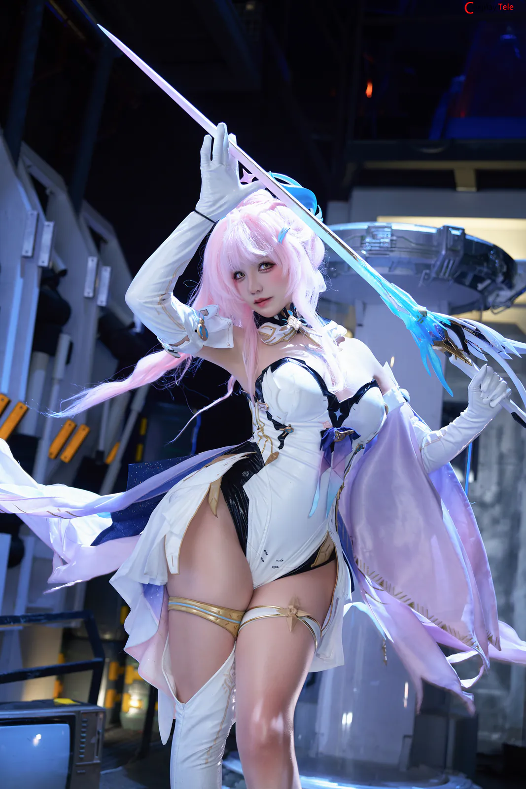 AxunkaOri cosplay Aemeath 134