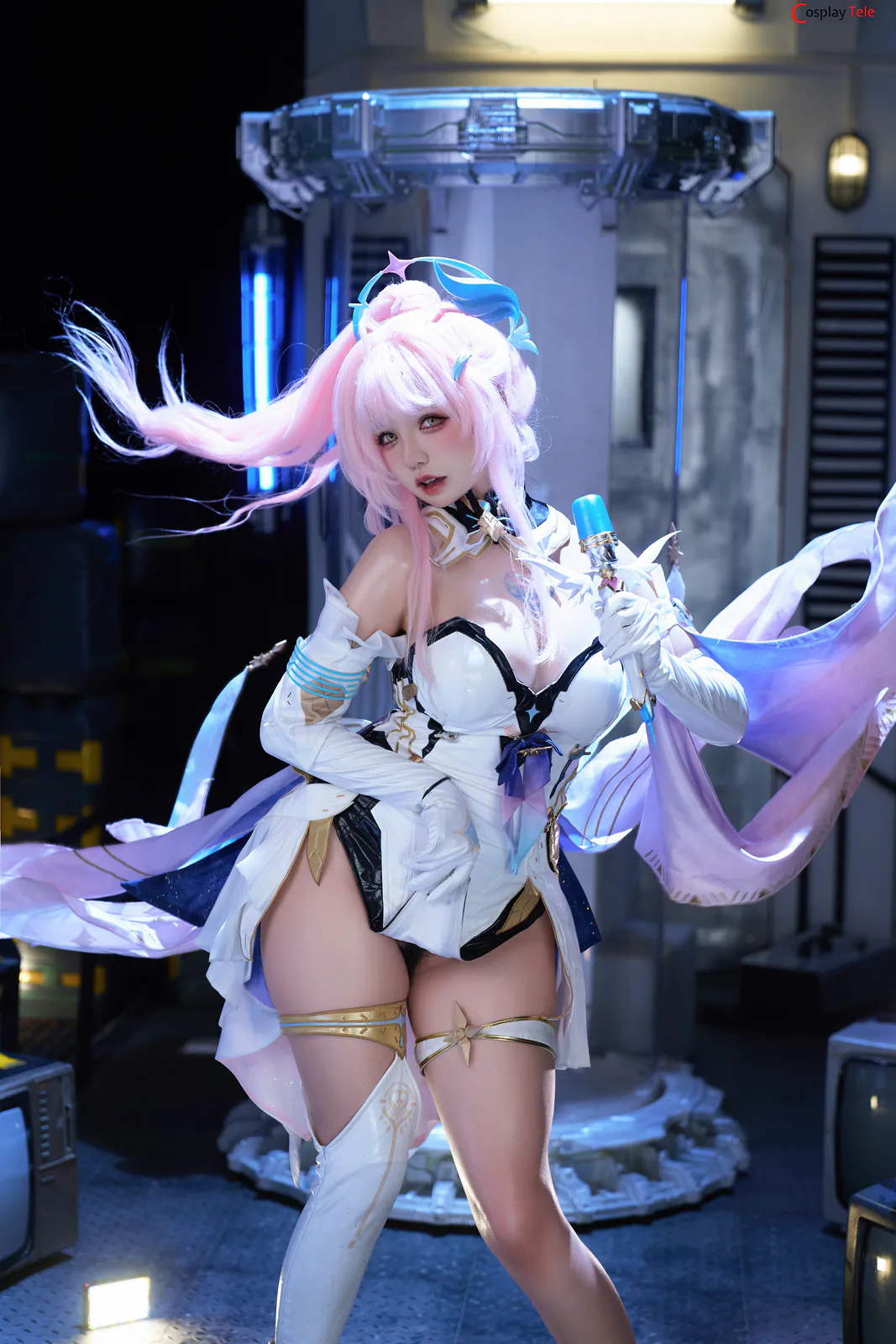 AxunkaOri cosplay Aemeath 140