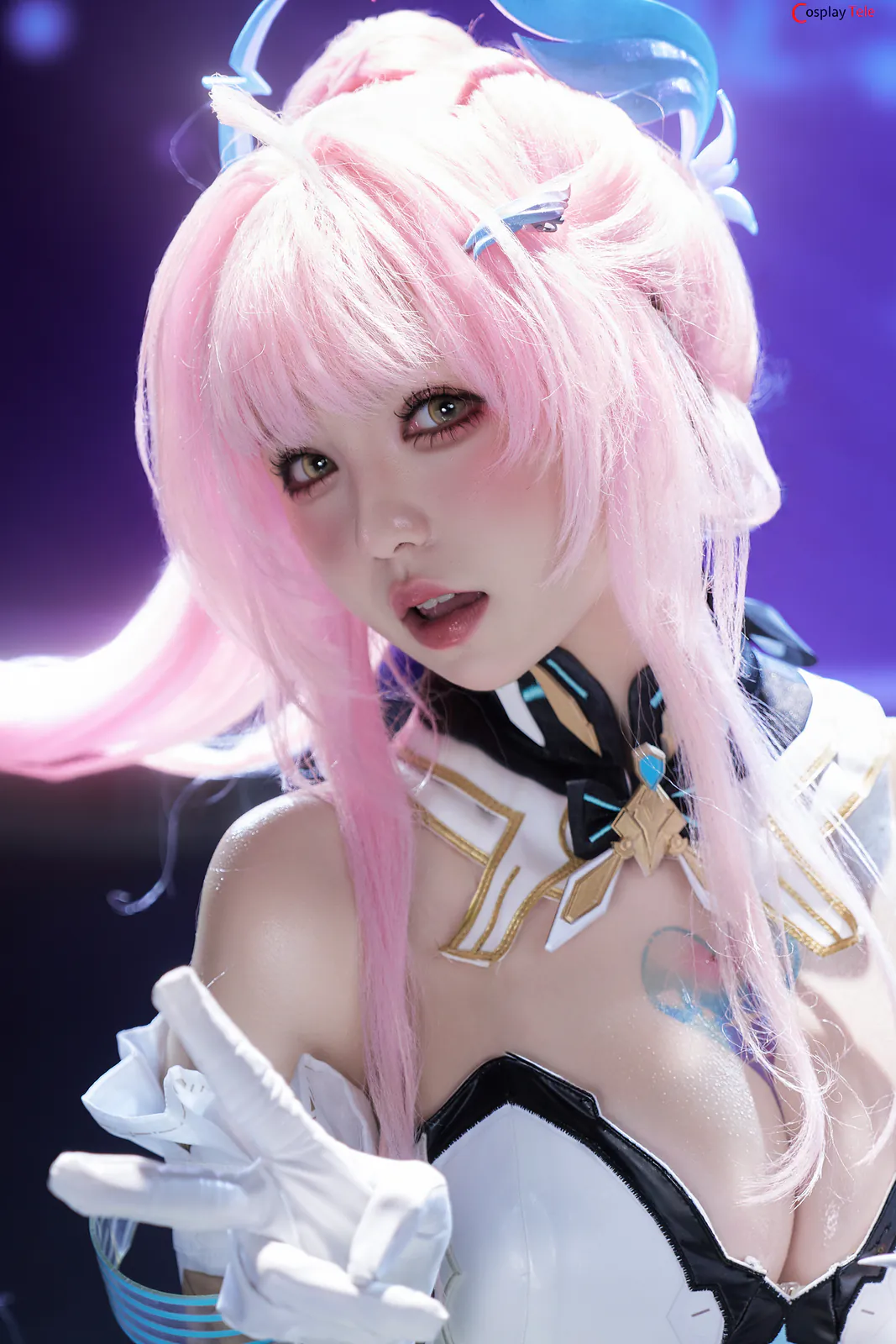 AxunkaOri cosplay Aemeath 15