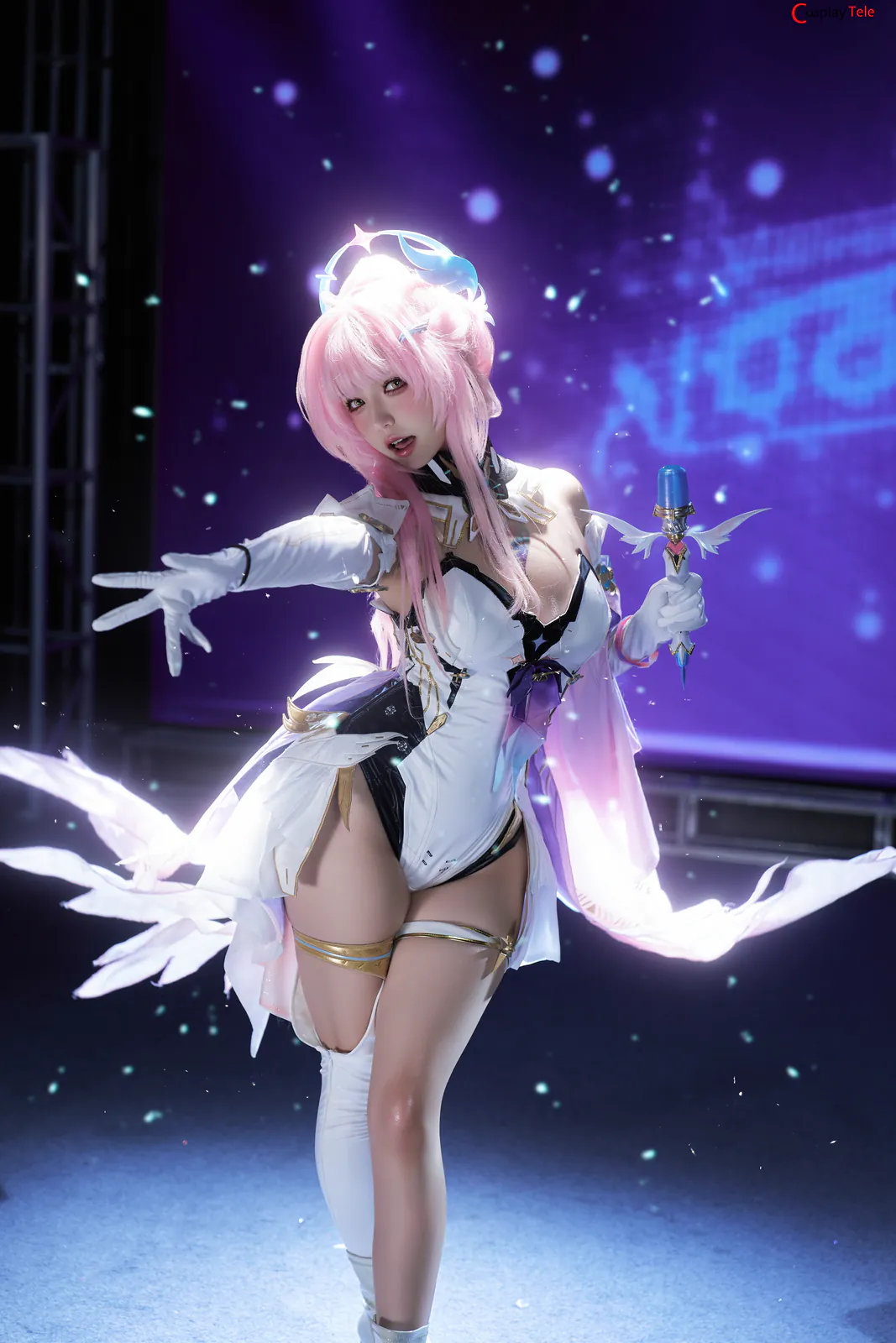 AxunkaOri cosplay Aemeath 16