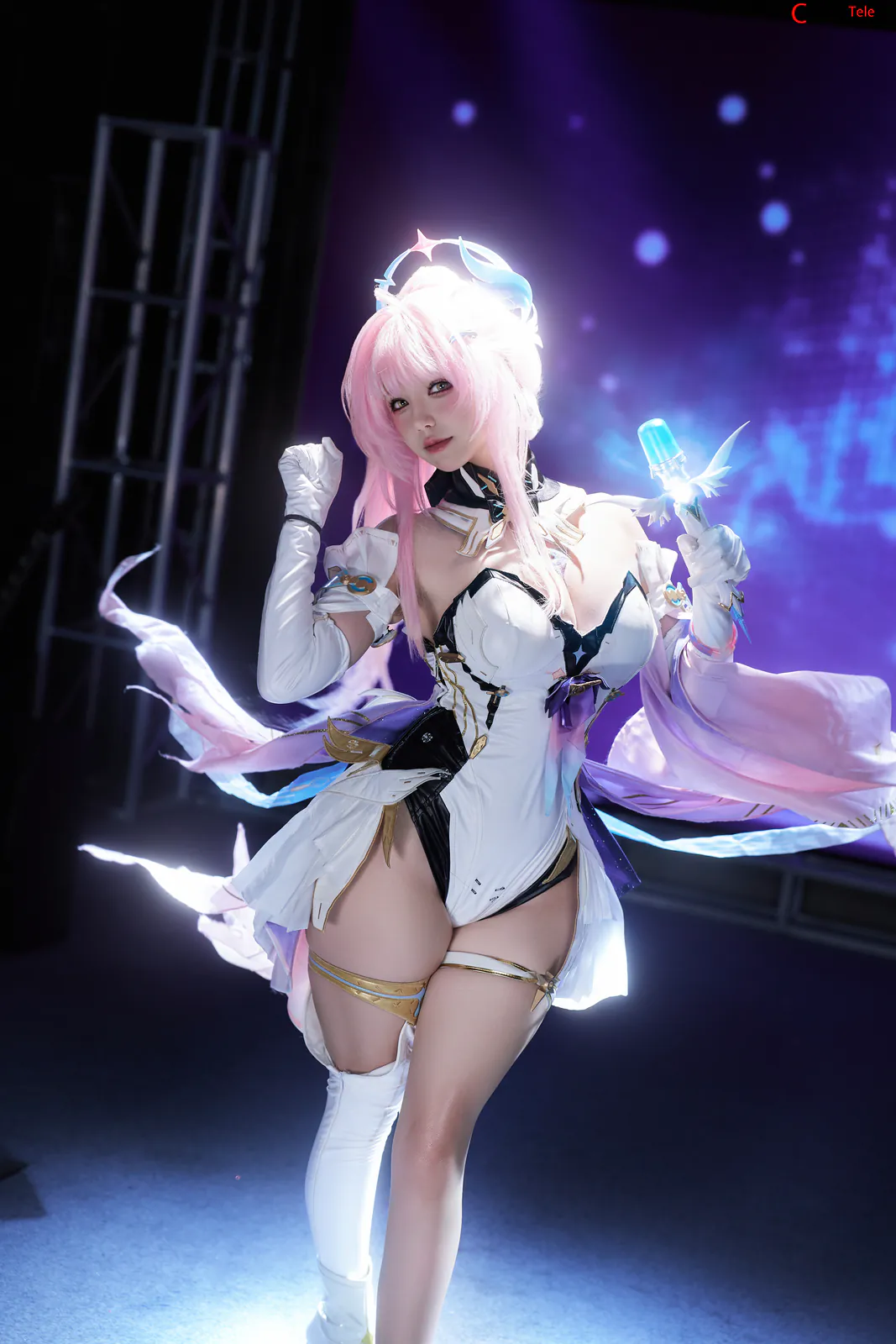 AxunkaOri cosplay Aemeath 23