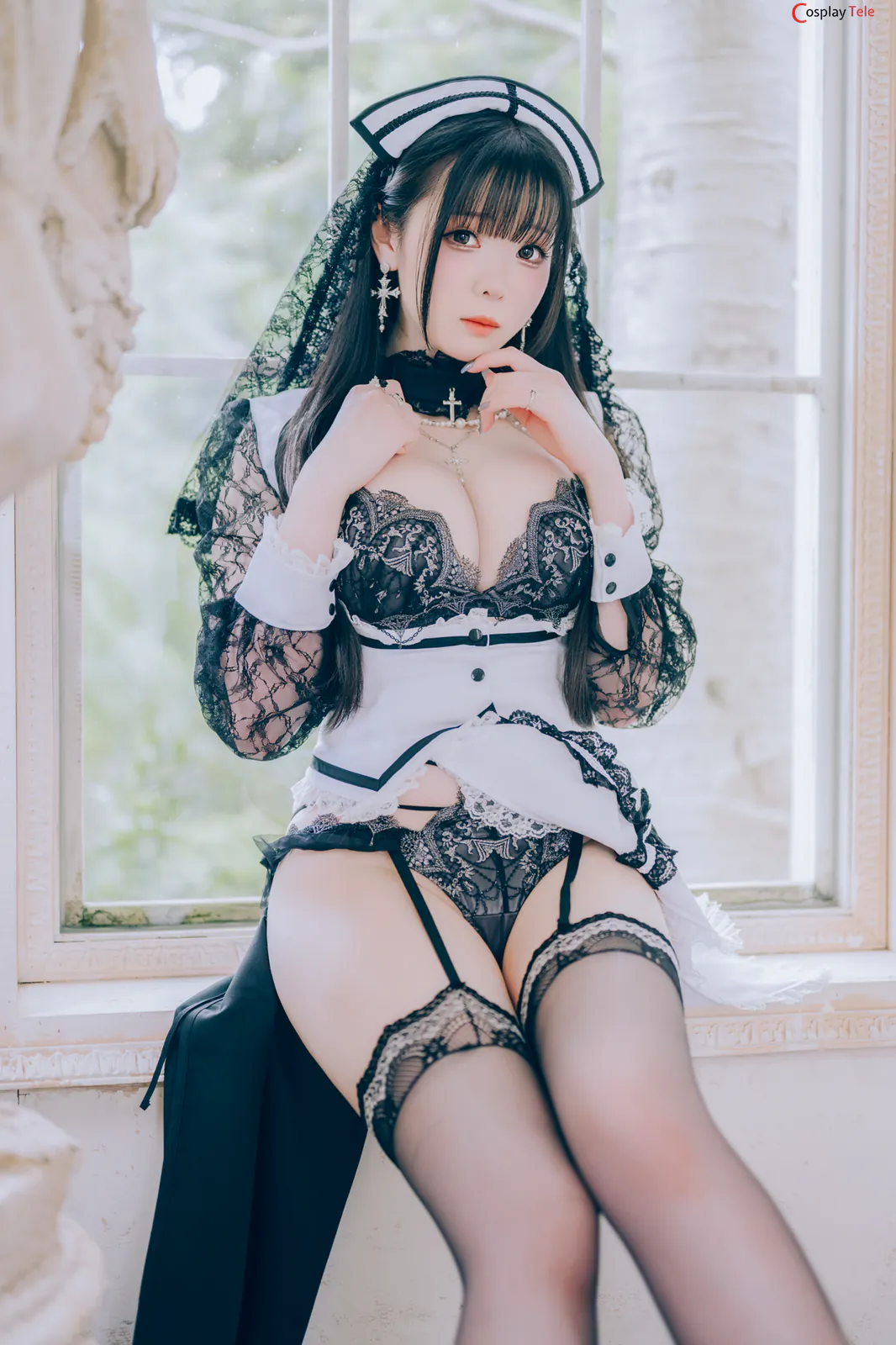 shimo cosplay Holy Nun 18