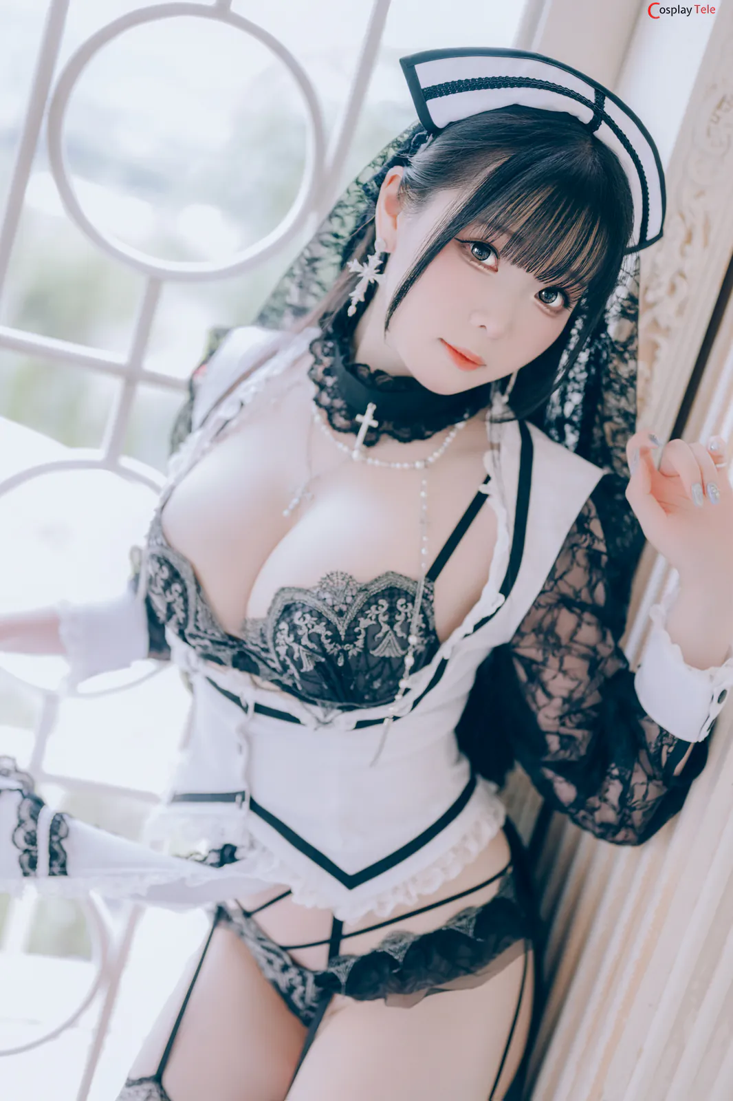 shimo cosplay Holy Nun 25