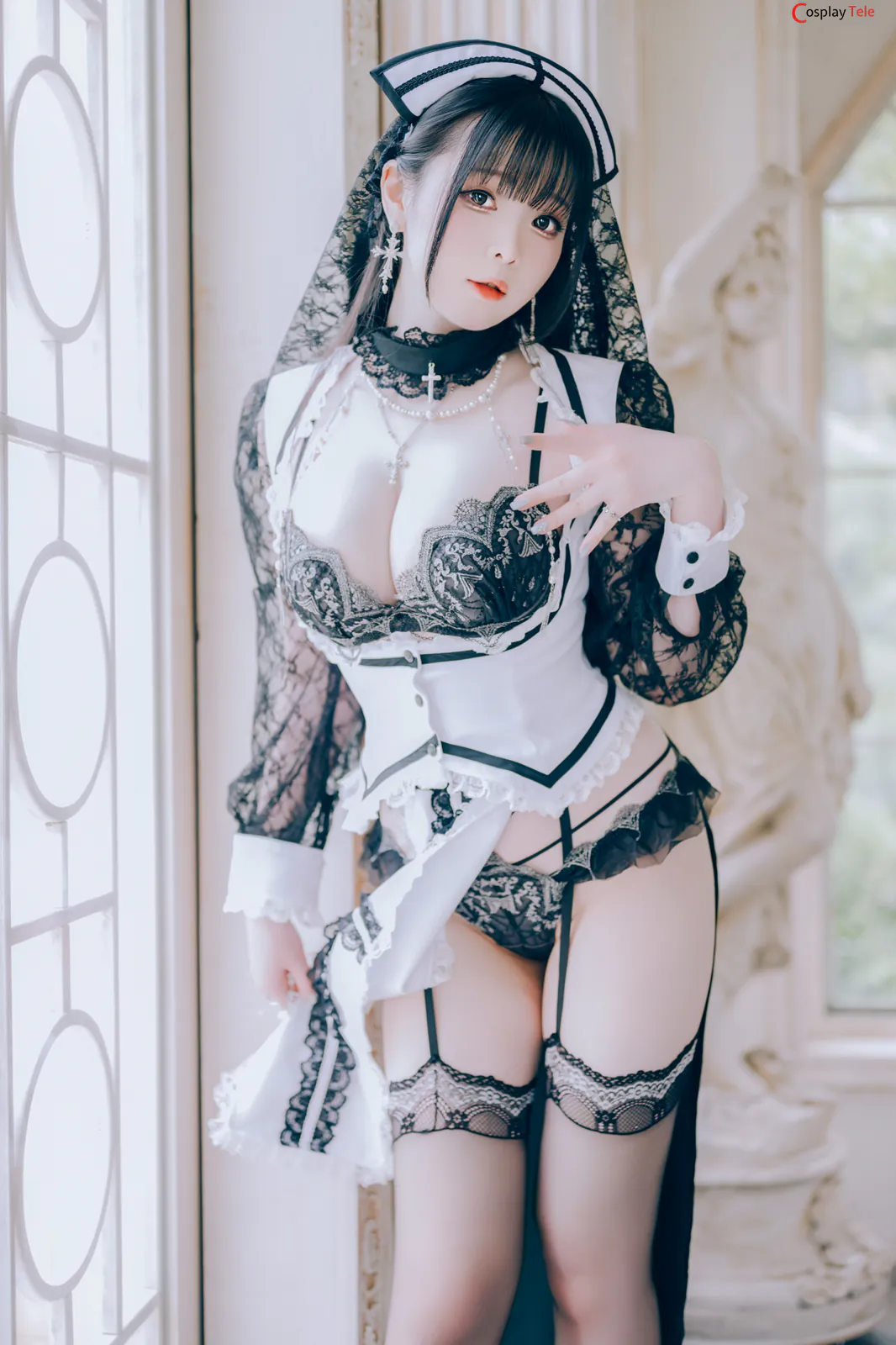 shimo cosplay Holy Nun 26