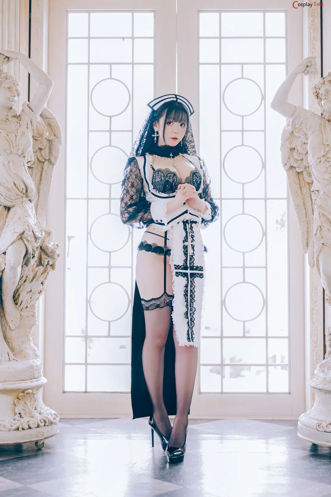 shimo cosplay Holy Nun 2