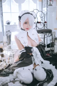 119+ Tuyệt Tác Rinaijiao Cosplay 2B Milk Maid Đốn Tim Người Xem